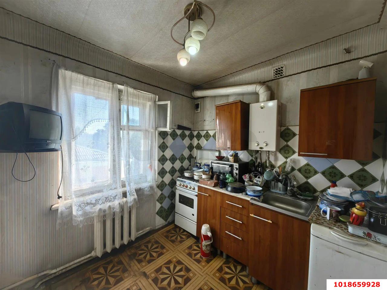 Фото №1: 2-комнатная квартира 46&nbsp;м², 5/5&nbsp;эт. - Краснодар, Центральный внутригородской округ, мкр. 40 лет Победы, ул. Механическая, 18
