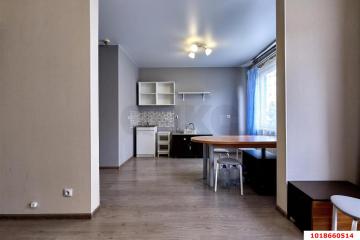 Фото №1: 2-комнатная квартира 50 м², 1/8 эт. - Краснодар, ж/р Новознаменский, ул. Войсковая, 4к8