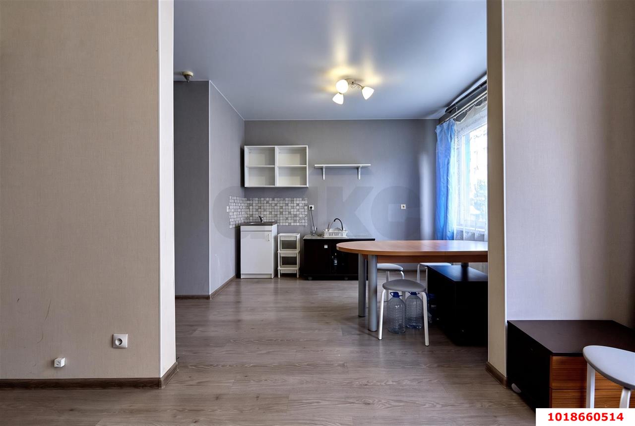 Фото №1: 2-комнатная квартира 50&nbsp;м², 1/8&nbsp;эт. - Краснодар, Карасунский внутригородской округ, ЖК Спортивный Парк, ж/р Новознаменский, ул. Войсковая, 4к8
