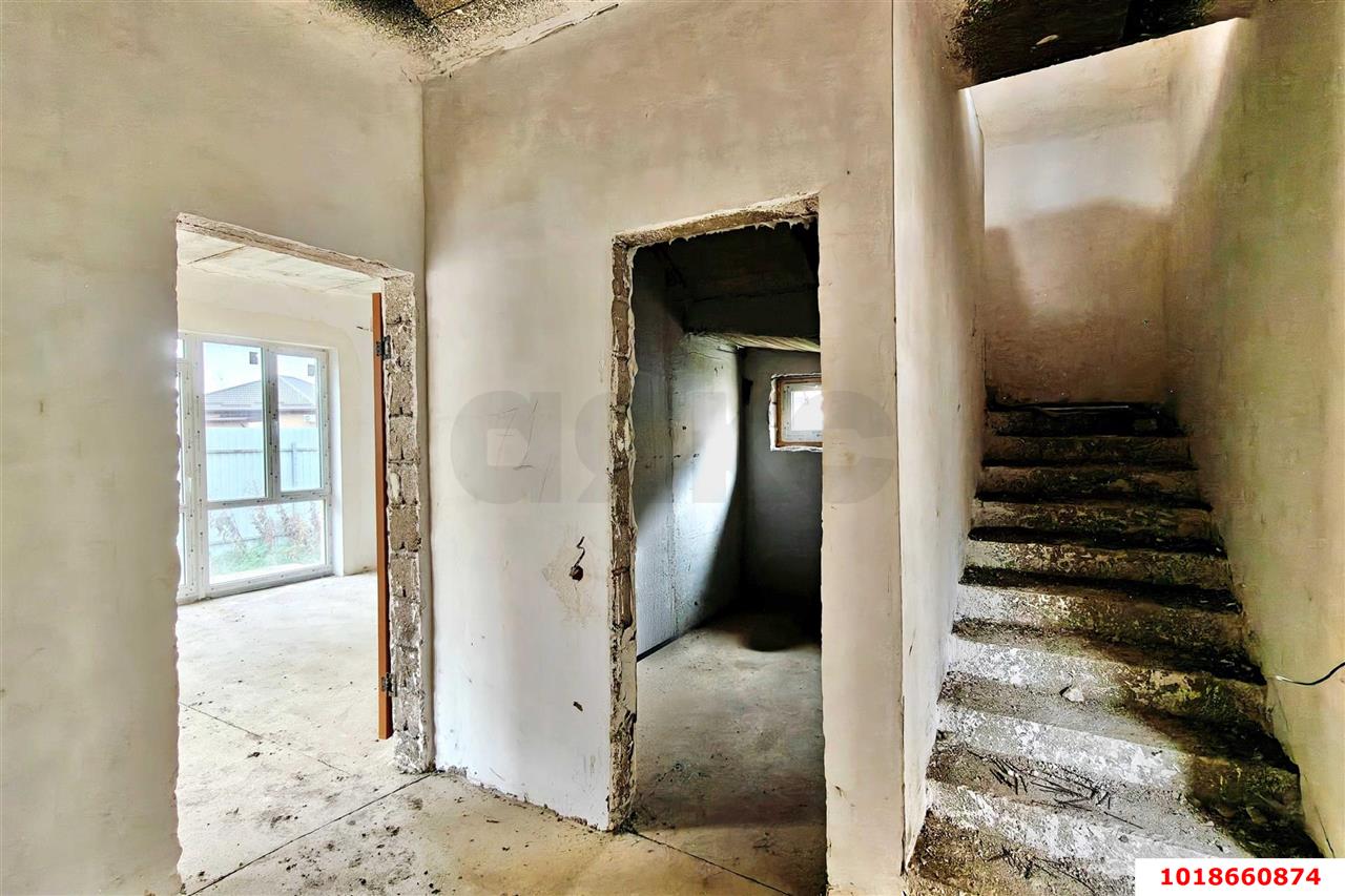 Фото №12: Дом 140&nbsp;м² + 3.5&nbsp;сот., 2&nbsp;эт. - Краснодар, Прикубанский внутригородской округ, мкр. КП Золотой город, ул. Гороховецкая, 44