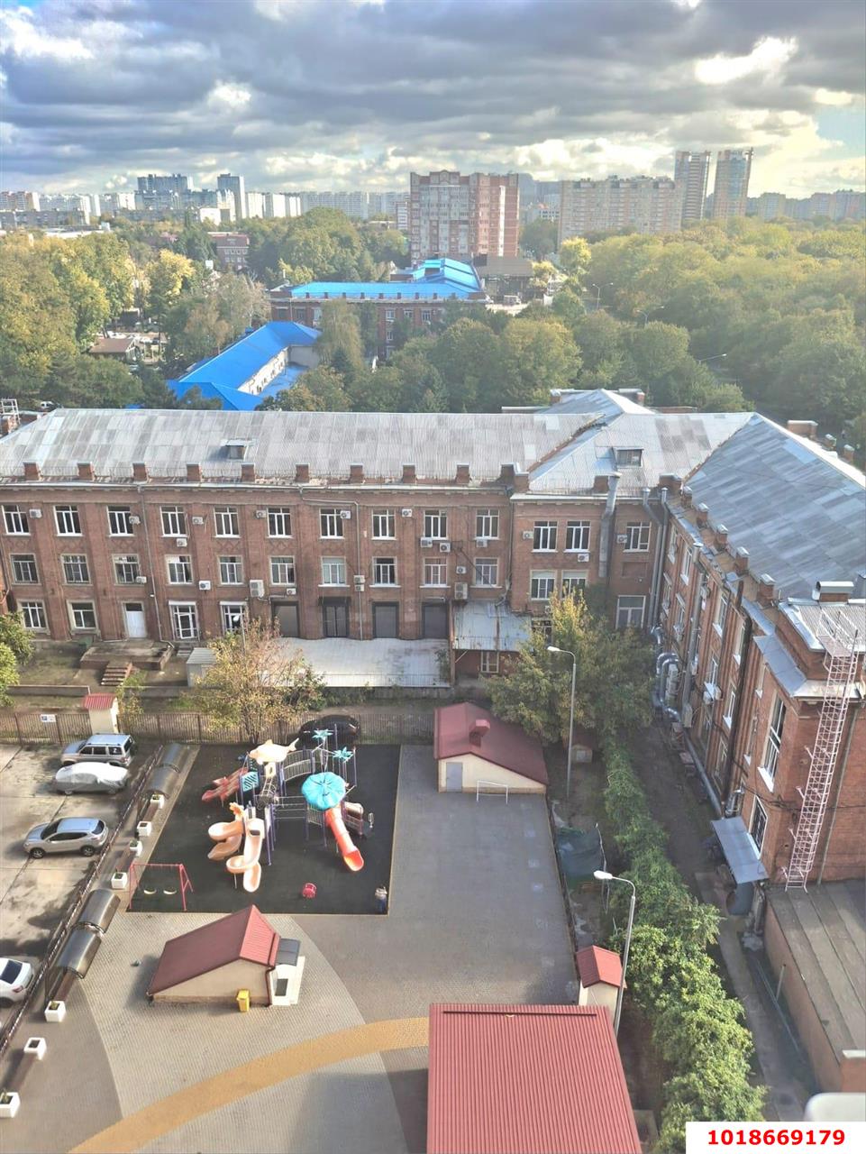 Фото №10: 1-комнатная квартира 38&nbsp;м², 11/17&nbsp;эт. - Краснодар, Центральный внутригородской округ, мкр. Завод Измерительных Приборов, ул. Зиповская, 5/3