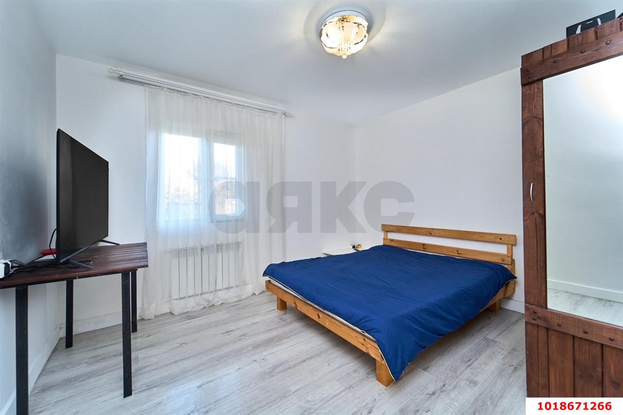 Фото №5: Дом 90&nbsp;м² + 6&nbsp;сот., 2&nbsp;эт. - Козет, ул. Майкопская, 33