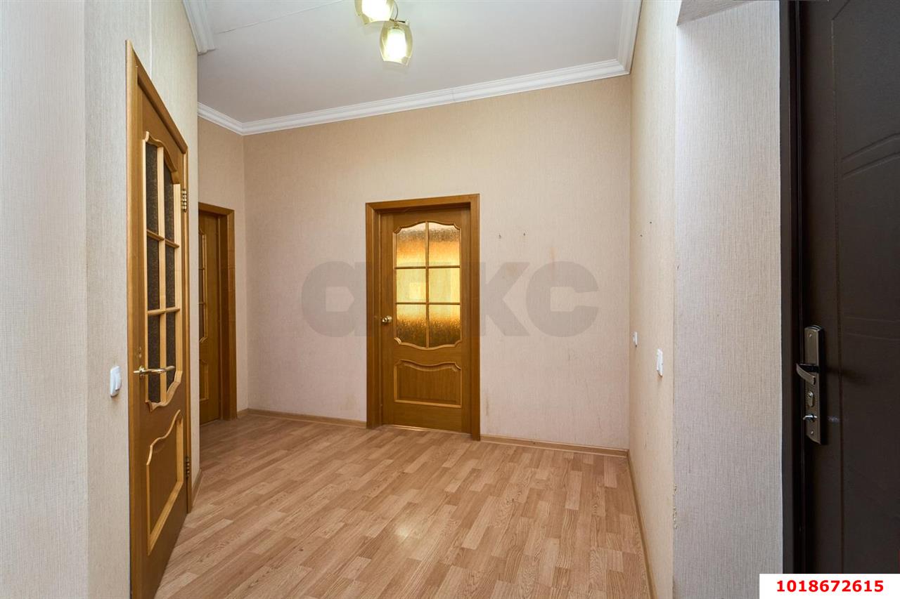 Фото №5: 1-комнатная квартира 46&nbsp;м², 3/4&nbsp;эт. - Краснодар, Прикубанский внутригородской округ, мкр. Круглик, ул. Черниговская, 18