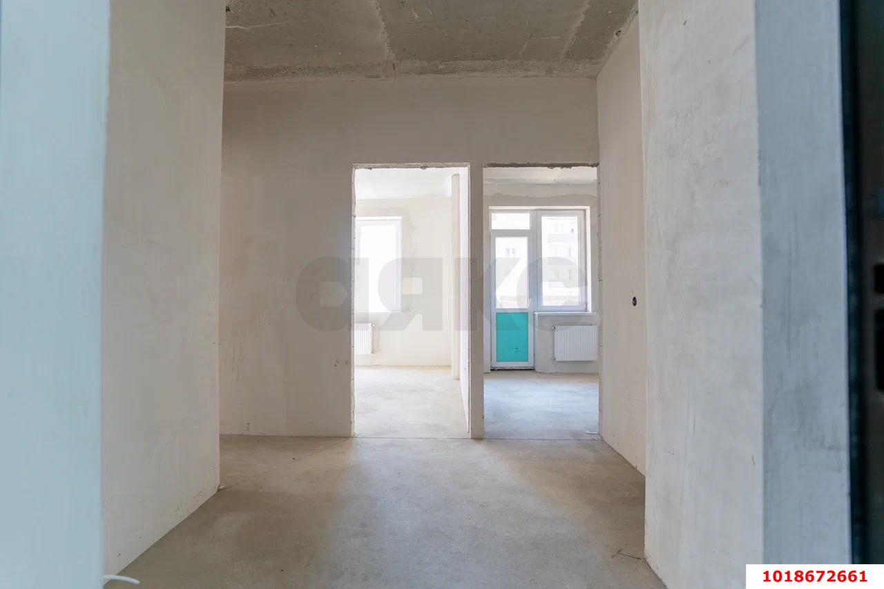 Фото №1: 3-комнатная квартира 56&nbsp;м², 8/16&nbsp;эт. - Краснодар, Прикубанский внутригородской округ, мкр. жилой комплекс Дыхание, ул. Лётчика Позднякова, 2к22