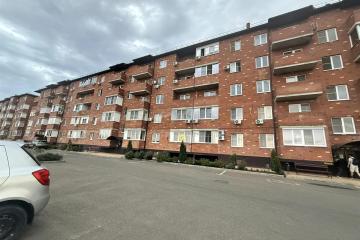 Фото №1: 1-комнатная квартира 33 м², 3/5 эт. - Новая Адыгея, мкр. жилой комплекс Мега, ул. Бжегокайская, 90/3к2