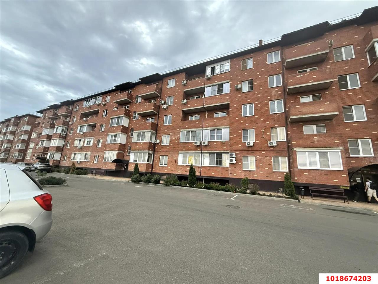 Фото №1: 1-комнатная квартира 33&nbsp;м², 3/5&nbsp;эт. - Новая Адыгея, мкр. жилой комплекс Мега, ул. Бжегокайская, 90/3к2