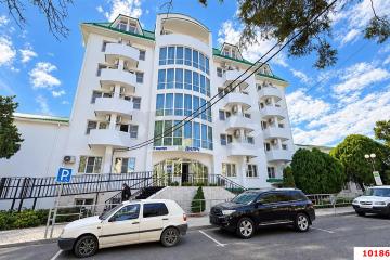 Фото №1: Готовый бизнес 2720 м², 2/2 эт. - Анапа, ул. Ивана Голубца, 8