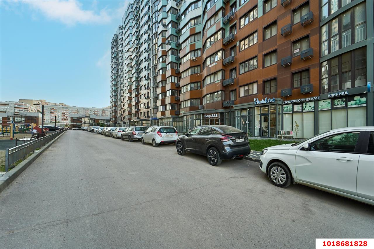 Фото №17: Торговое помещение 72&nbsp;м², 1/19&nbsp;эт. - Краснодар, Прикубанский внутригородской округ, Россинского, мкр. жилой комплекс Россинский Парк, ул. Командорская, 15/1