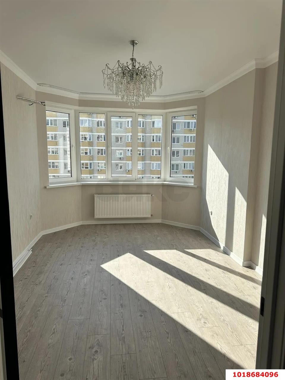 Фото №1: 2-комнатная квартира 50&nbsp;м², 16/19&nbsp;эт. - Краснодар, Прикубанский внутригородской округ, Славянский, мкр. Светлоград, ул. Красных Партизан, 1/4к15