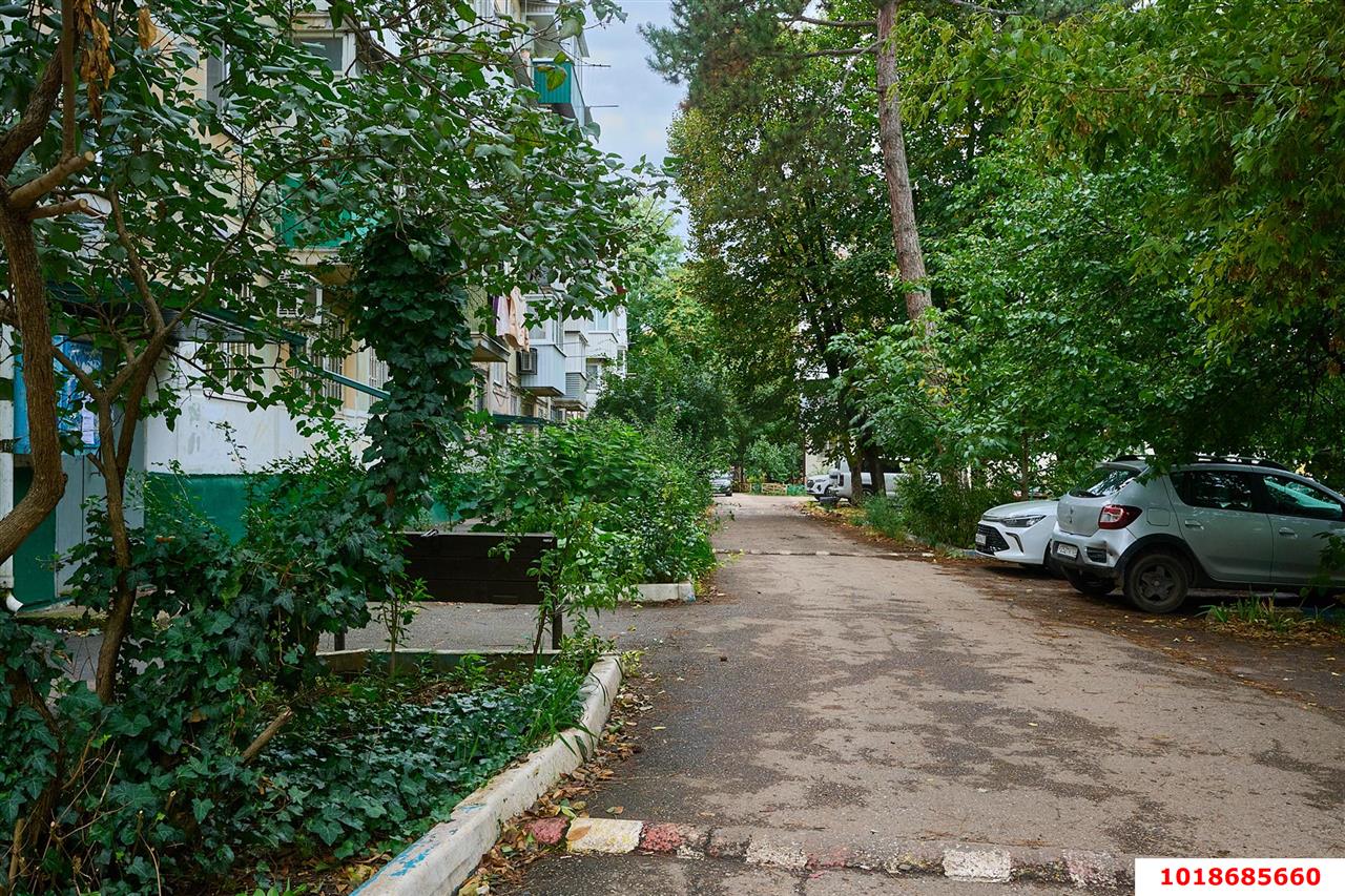 Фото №13: 1-комнатная квартира 30&nbsp;м², 3/5&nbsp;эт. - Краснодар, Центральный внутригородской округ, мкр. Черёмушки, ул. Стасова, 144