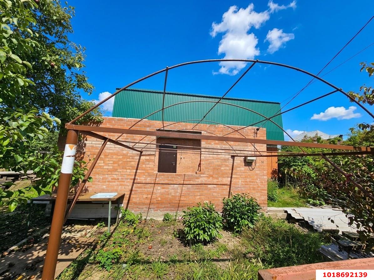 Фото №3: Дом 85&nbsp;м² + 9&nbsp;сот., 2&nbsp;эт. - Елизаветинская, Прикубанский внутригородской округ, мкр. СНТ Экспресс, ул. Ореховая