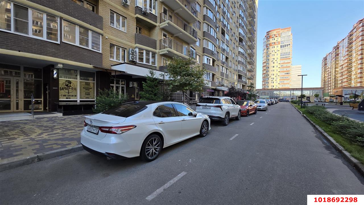 Фото №15: Торговое помещение 38&nbsp;м², -1/24&nbsp;эт. - Краснодар, Прикубанский внутригородской округ, ЖК Лучший, мкр. имени Петра Метальникова, ул. Петра Метальникова, 38