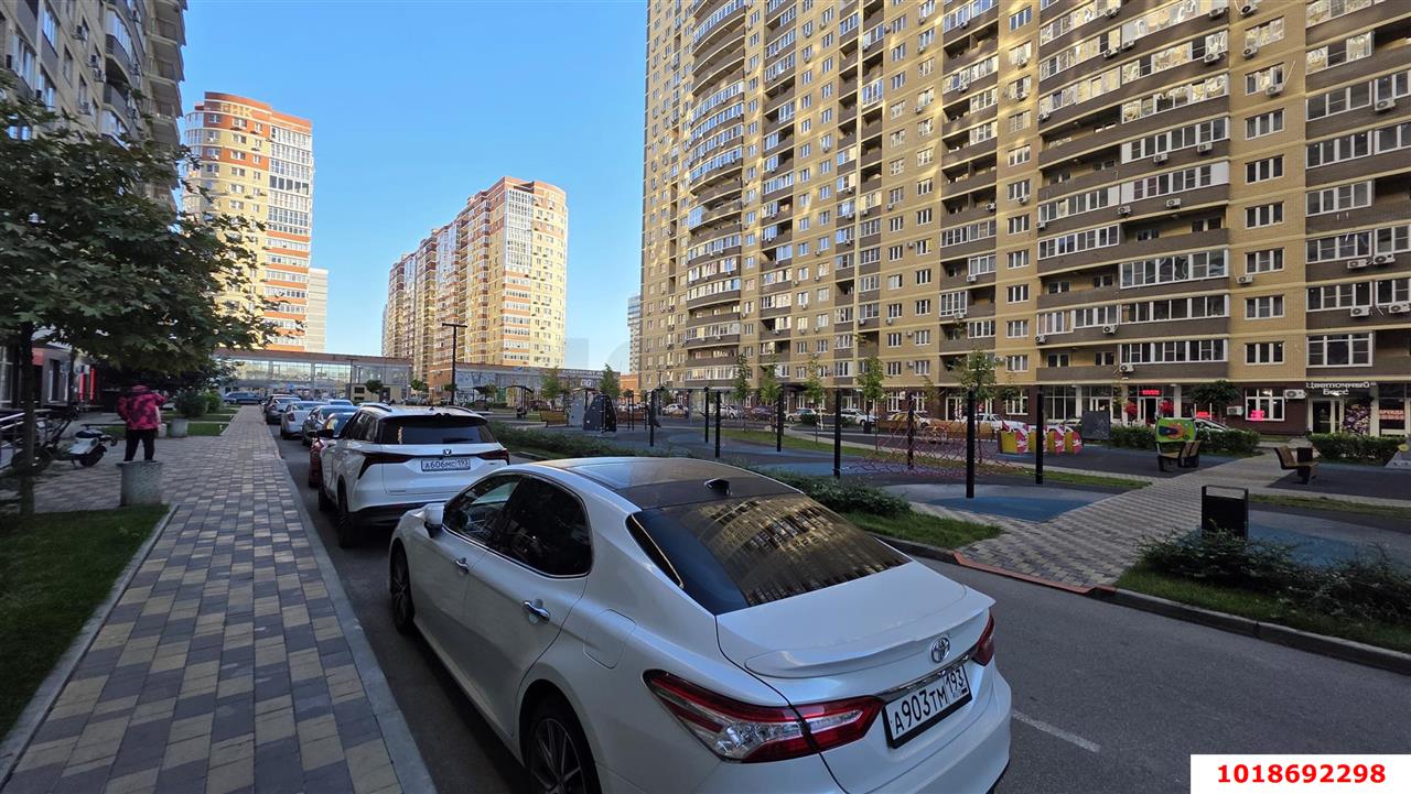 Фото №14: Торговое помещение 38&nbsp;м², -1/24&nbsp;эт. - Краснодар, Прикубанский внутригородской округ, ЖК Лучший, мкр. имени Петра Метальникова, ул. Петра Метальникова, 38