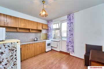 Фото №1: 1-комнатная квартира 47 м², 8/12 эт. - Краснодар, мкр. Новый, ул. 9-я Тихая, 17