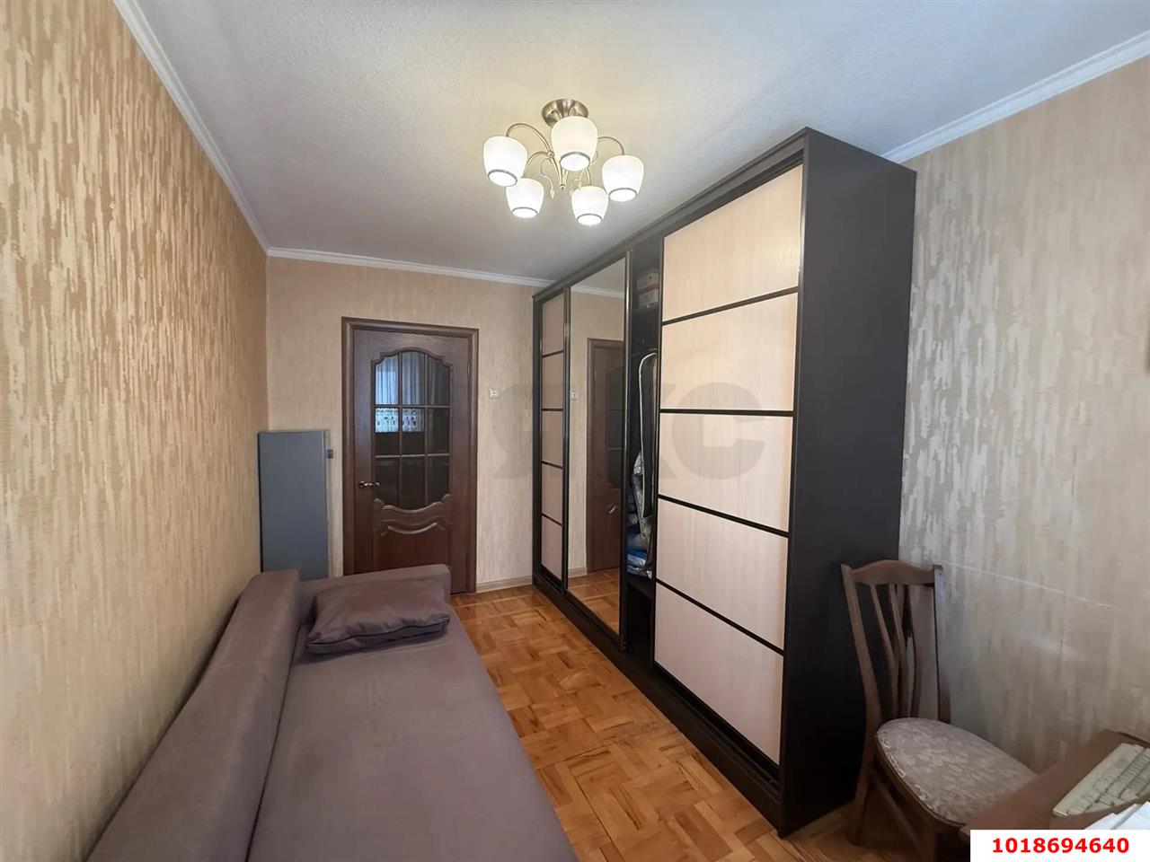 Фото №4: 3-комнатная квартира 58&nbsp;м², 4/9&nbsp;эт. - Краснодар, Центральный внутригородской округ, мкр. Центральный, ул. Хакурате, 10к1