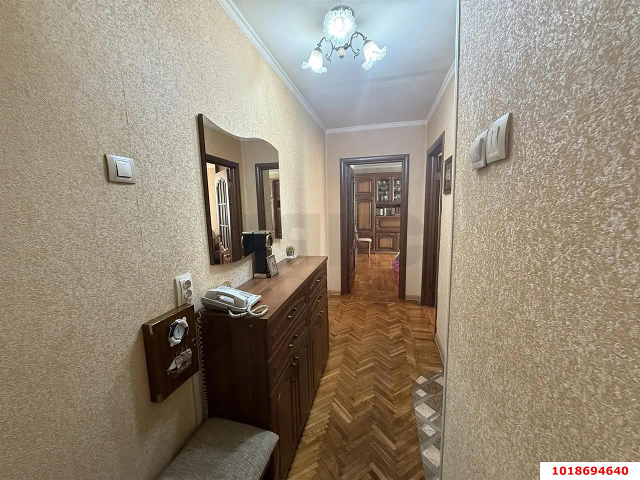 Фото №10: 3-комнатная квартира 58&nbsp;м², 4/9&nbsp;эт. - Краснодар, Центральный внутригородской округ, мкр. Центральный, ул. Хакурате, 10к1