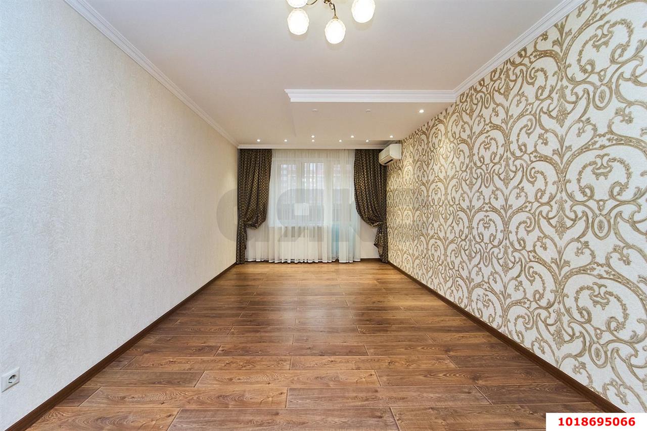 Фото №1: 3-комнатная квартира 101&nbsp;м², 9/18&nbsp;эт. - Краснодар, Прикубанский внутригородской округ, имени Петра Метальникова, мкр. ЖК Атмосфера, ул. Московская, 125к2