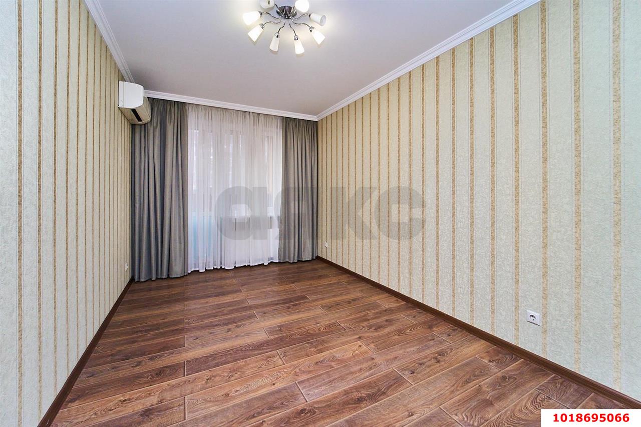 Фото №7: 3-комнатная квартира 101&nbsp;м², 9/18&nbsp;эт. - Краснодар, Прикубанский внутригородской округ, имени Петра Метальникова, мкр. ЖК Атмосфера, ул. Московская, 125к2