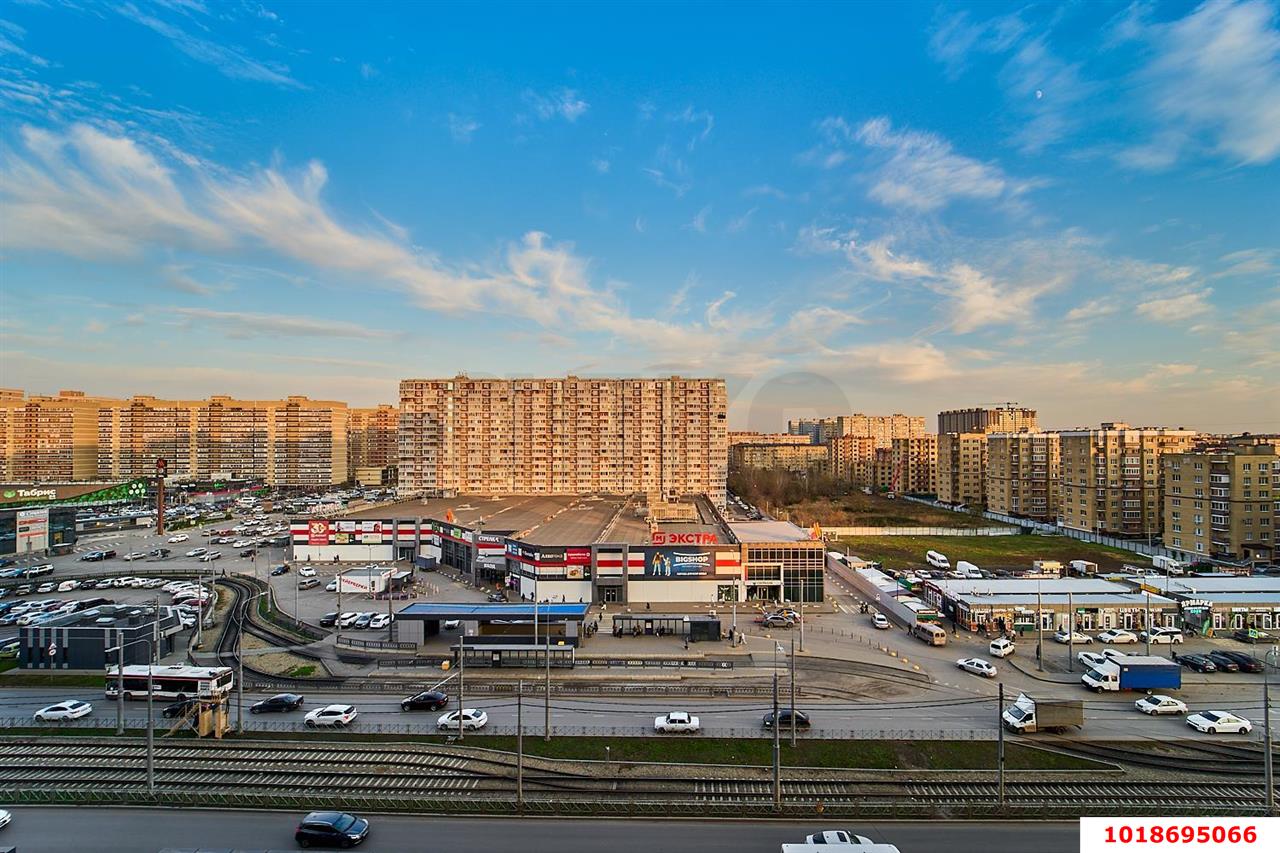 Фото №14: 3-комнатная квартира 101&nbsp;м², 9/18&nbsp;эт. - Краснодар, Прикубанский внутригородской округ, имени Петра Метальникова, мкр. ЖК Атмосфера, ул. Московская, 125к2
