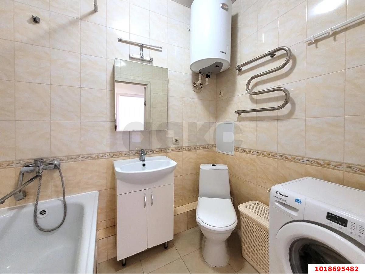 Фото №5: 2-комнатная квартира 44&nbsp;м², 8/9&nbsp;эт. - Краснодар, Прикубанский внутригородской округ, Славянский, мкр. Светлоград, ул. Красных Партизан, 1/4к4