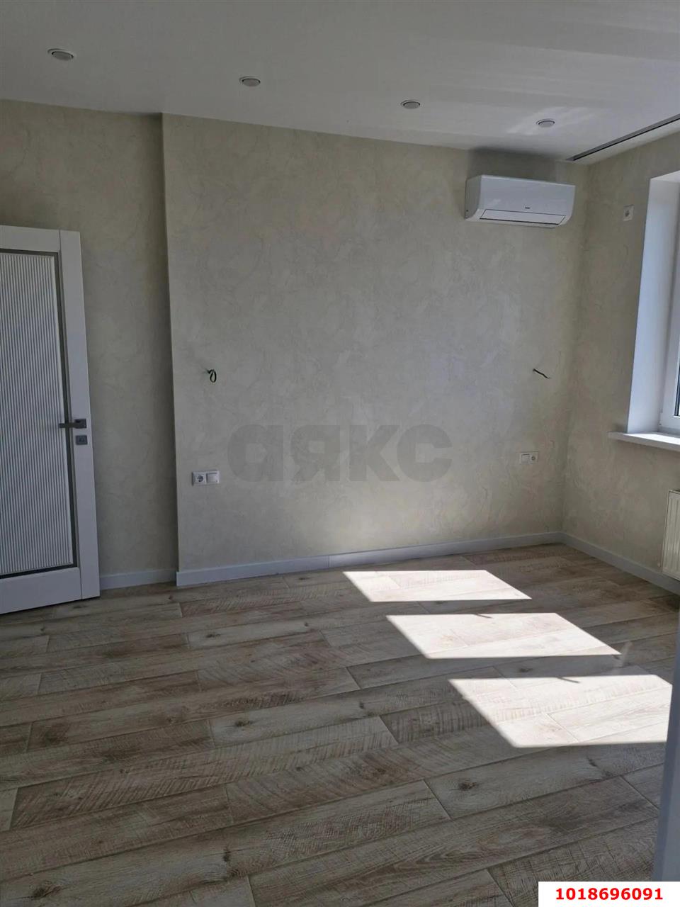 Фото №11: 2-комнатная квартира 70&nbsp;м², 14/20&nbsp;эт. - Краснодар, Карасунский внутригородской округ, мкр. Гидростроителей, ул. Автолюбителей, 52/1
