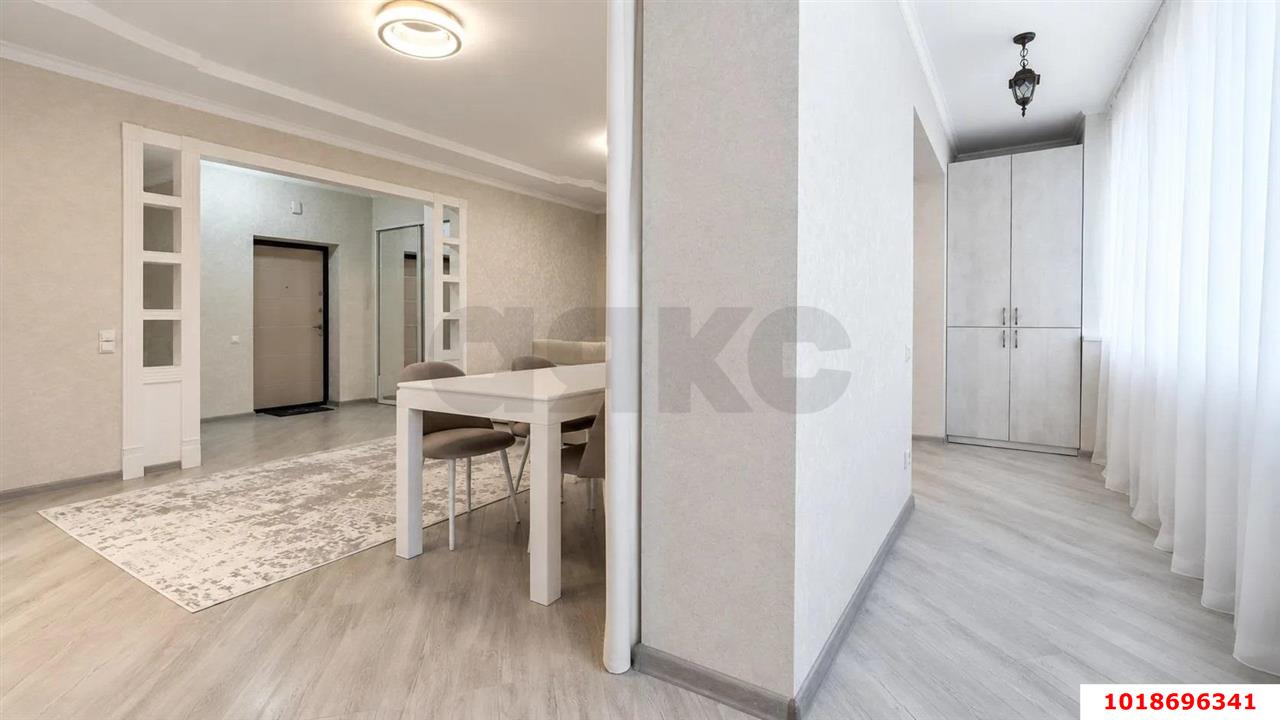 Фото №6: 3-комнатная квартира 90&nbsp;м², 2/16&nbsp;эт. - Краснодар, Западный внутригородской округ, мкр. Кожзавод, ул. Минская, 122/13
