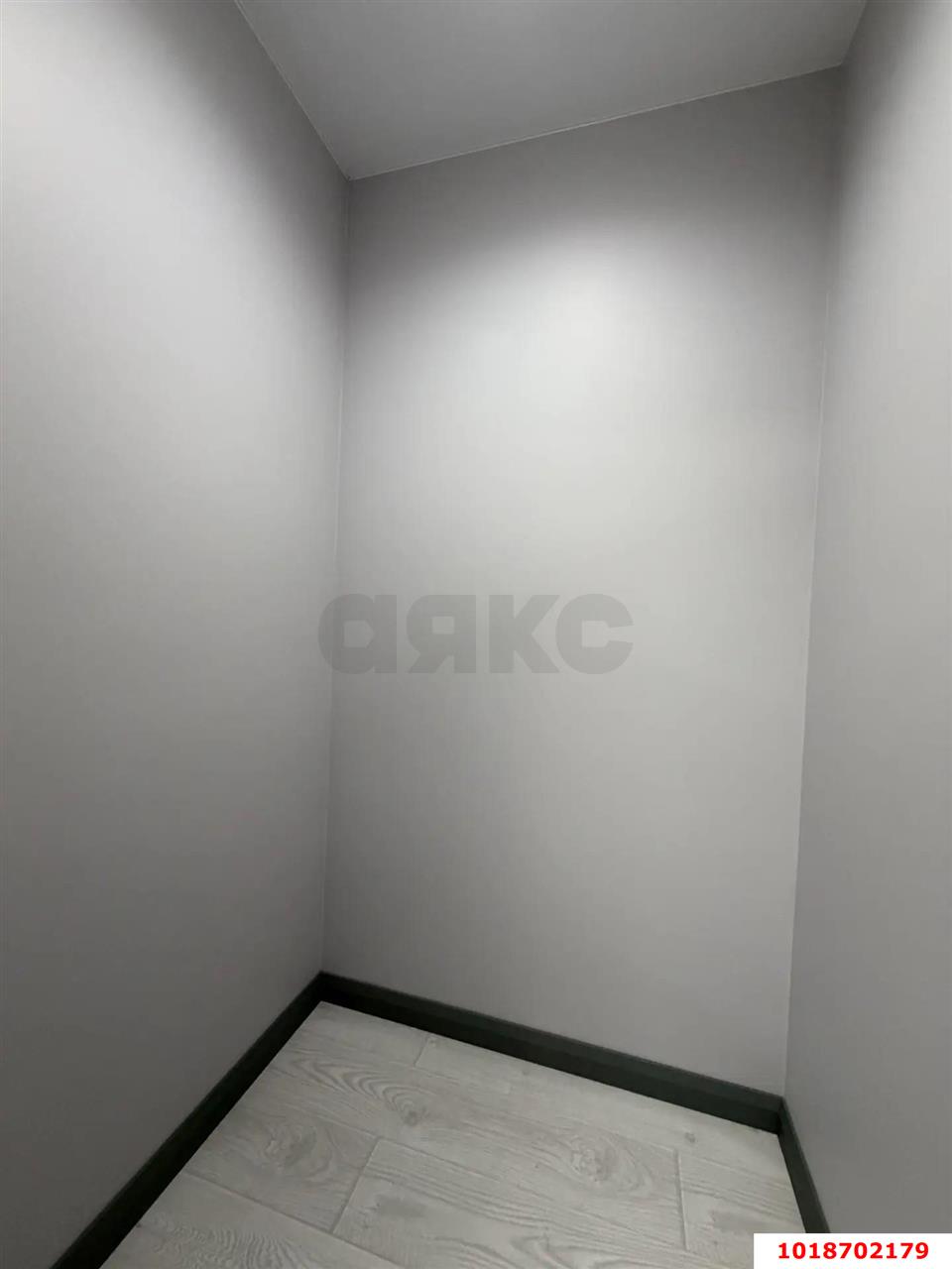 Фото №21: 3-комнатная квартира 105&nbsp;м², 3/24&nbsp;эт. - Краснодар, Прикубанский внутригородской округ, Микрохирургии глаза, мкр. жилой комплекс Сограт, ул. Красных Партизан, 4/15