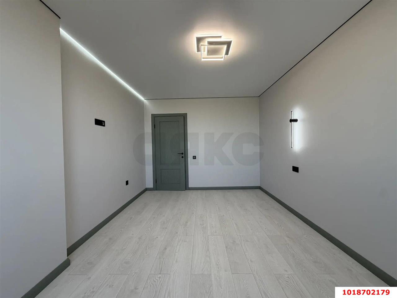 Фото №3: 3-комнатная квартира 105&nbsp;м², 3/24&nbsp;эт. - Краснодар, Прикубанский внутригородской округ, Микрохирургии глаза, мкр. жилой комплекс Сограт, ул. Красных Партизан, 4/15