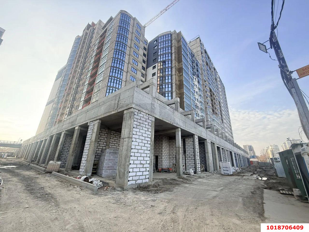 Фото №9: 2-комнатная квартира 68&nbsp;м², 17/22&nbsp;эт. - Краснодар, Карасунский внутригородской округ, Хлопчато-бумажный Комбинат, мкр. жилой комплекс Режиссёр, ул. Уральская, 100/6