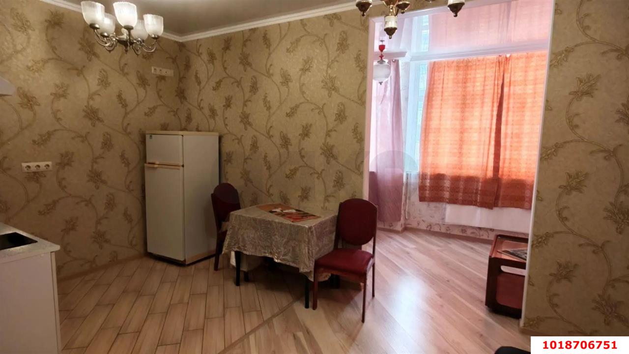 Фото №1: 1-комнатная квартира 30&nbsp;м², 6/16&nbsp;эт. - Краснодар, Прикубанский внутригородской округ, Фестивальный, мкр. Солнечный, пр-кт имени Константина Образцова, 25к2