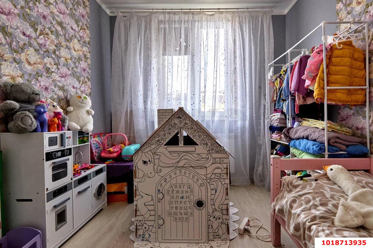 Фото №7: 3-комнатная квартира 56&nbsp;м², 9/10&nbsp;эт. - Краснодар, Прикубанский внутригородской округ, Восточно-Кругликовский, мкр. ЖК Андерсен, ул. Героев-Разведчиков, 48