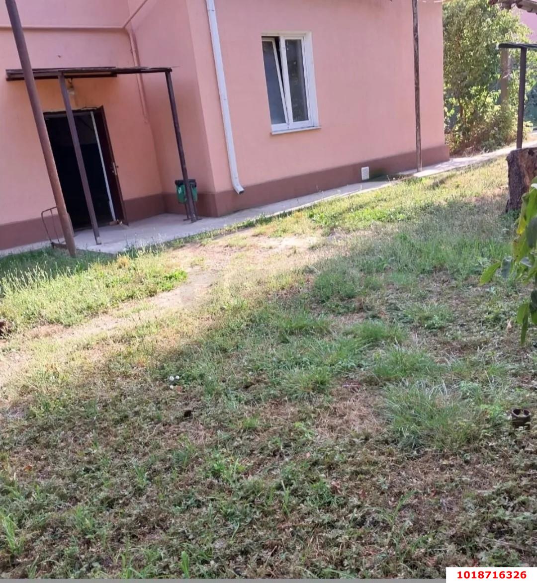Фото №9: 2-комнатная квартира 45&nbsp;м², 1/2&nbsp;эт. - Яблоновский, ул. Заводская, 32