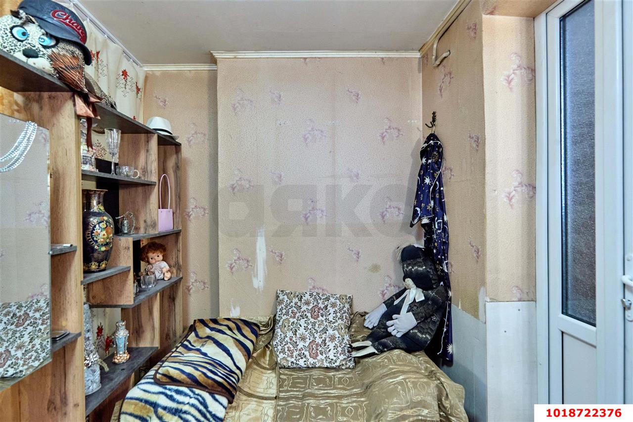 Фото №8: Студия 24&nbsp;м², 1/1&nbsp;эт. - Краснодар, Центральный внутригородской округ, мкр. Центральный, ул. Суворова, 4