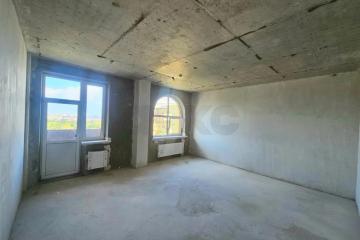 Фото №1: 2-комнатная квартира 71 м², 13/16 эт. - Краснодар, мкр. Центральный, ул. Комсомольская, 13