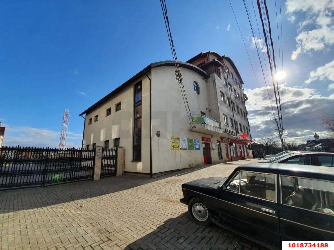 Фото №12: 2-комнатная квартира 70&nbsp;м², 5/5&nbsp;эт. - Краснодар, Прикубанский внутригородской округ, мкр. Сады Калинина, ул. Средняя, 81/3