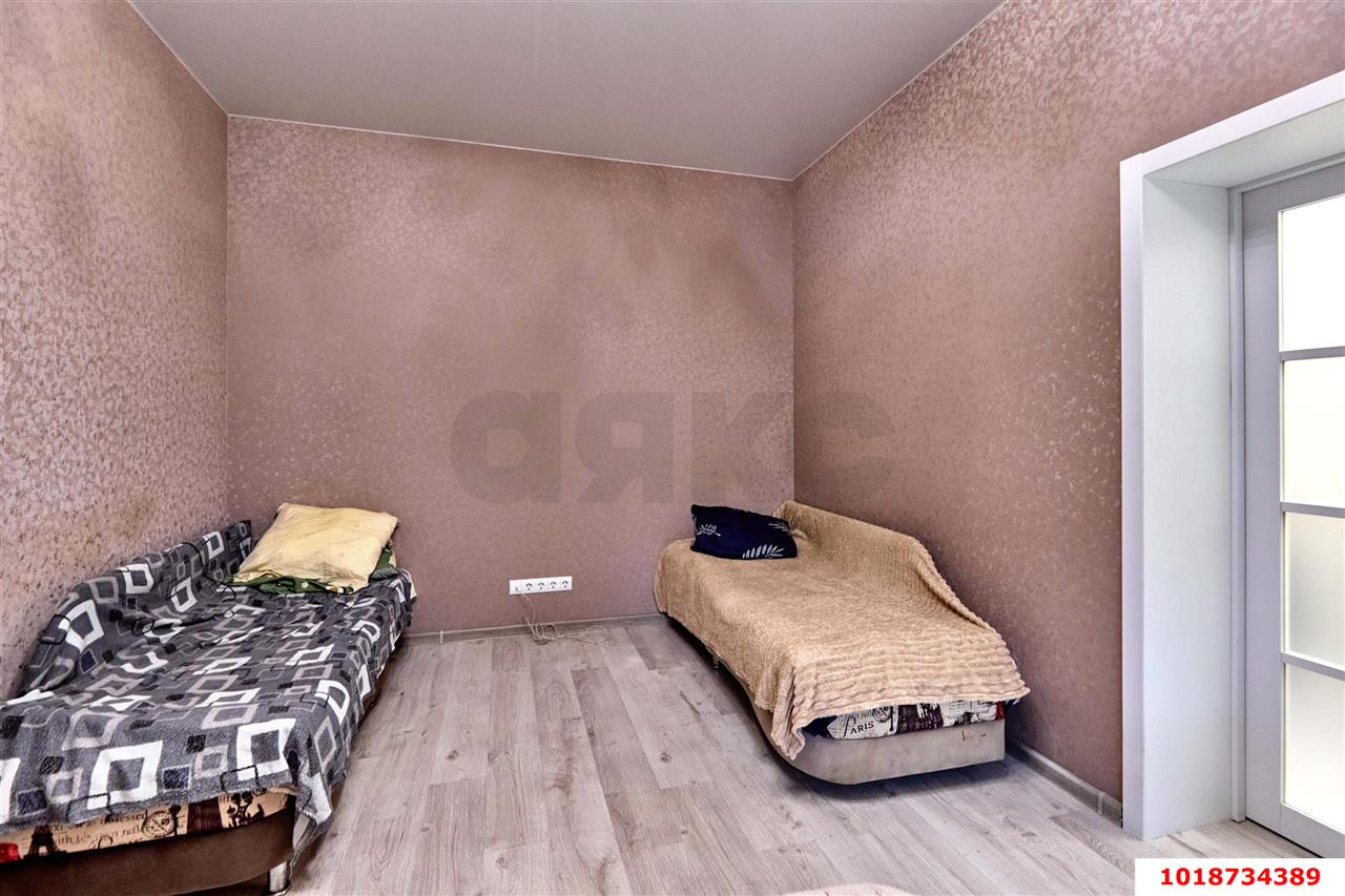 Фото №3: 1-комнатная квартира 50&nbsp;м², 2/9&nbsp;эт. - Краснодар, Прикубанский внутригородской округ, мкр. Восточно-Кругликовский, ул. Черкасская, 71/1