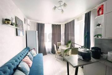 Фото №1: 2-комнатная квартира 58 м², 10/10 эт. - Краснодар, мкр. Светлоград, ул. Красных Партизан, 1/4к5