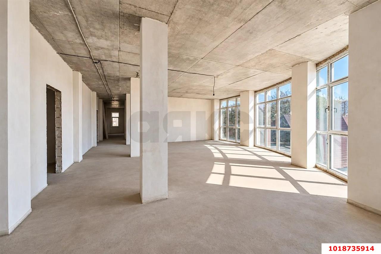 Фото №3: 3-комнатная квартира 278&nbsp;м², 3/7&nbsp;эт. - Ольгинка, ул. Приморская, 49