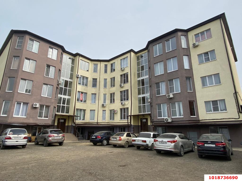 Фото №1: 1-комнатная квартира 45&nbsp;м², 1/5&nbsp;эт. - Яблоновский, пер. 2-й Первомайский, 7