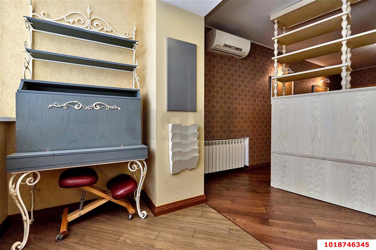 Фото №14: 2-комнатная квартира 90&nbsp;м², 3/12&nbsp;эт. - Краснодар, Западный внутригородской округ, мкр. Юбилейный, ул. Бульварное Кольцо, 7