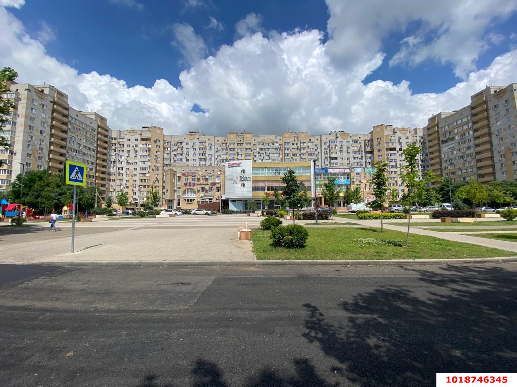 Фото №27: 2-комнатная квартира 90&nbsp;м², 3/12&nbsp;эт. - Краснодар, Западный внутригородской округ, мкр. Юбилейный, ул. Бульварное Кольцо, 7