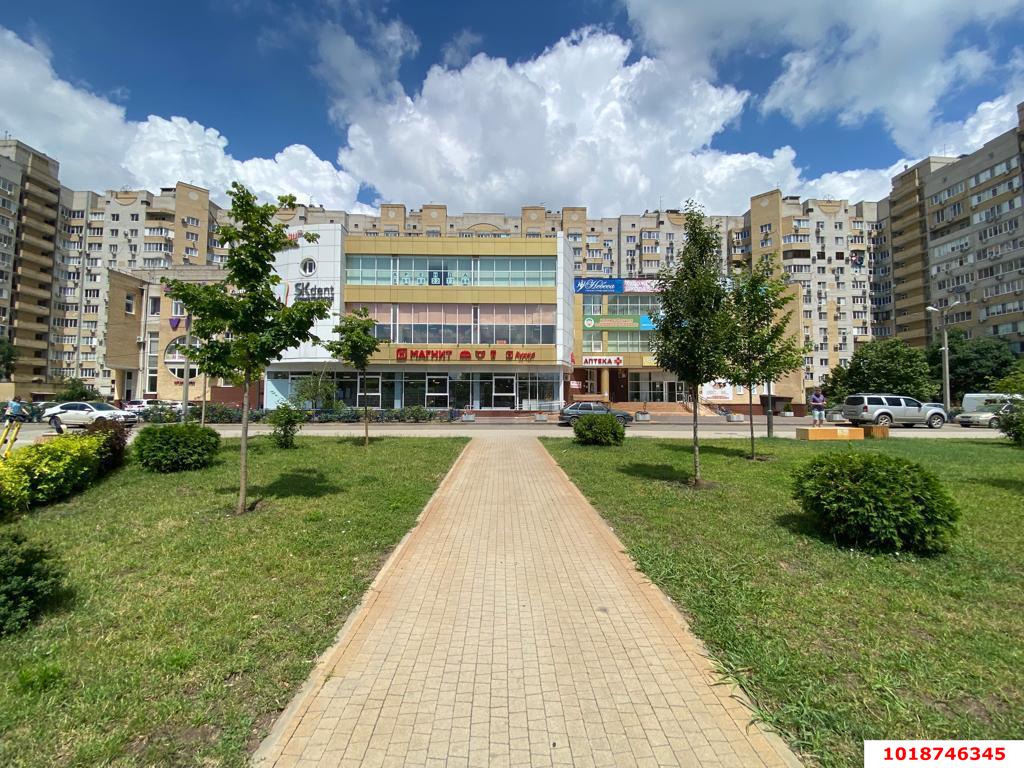 Фото №28: 2-комнатная квартира 90&nbsp;м², 3/12&nbsp;эт. - Краснодар, Западный внутригородской округ, мкр. Юбилейный, ул. Бульварное Кольцо, 7