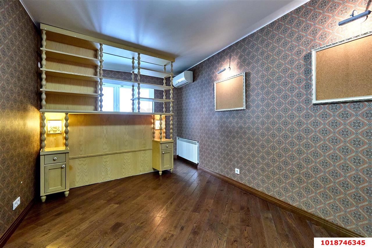 Фото №9: 2-комнатная квартира 90&nbsp;м², 3/12&nbsp;эт. - Краснодар, Западный внутригородской округ, мкр. Юбилейный, ул. Бульварное Кольцо, 7