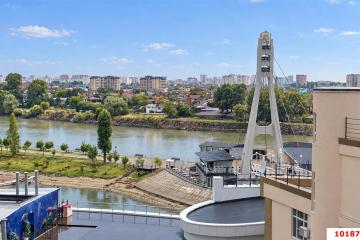 Фото №1: 2-комнатная квартира 82 м², 7/17 эт. - Краснодар, мкр. Центральный, ул. Кубанская набережная, 37К10