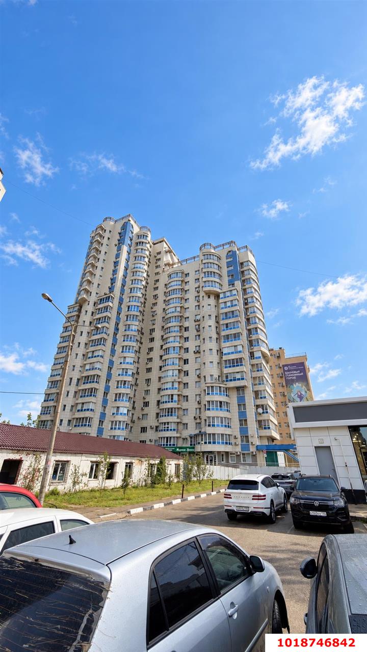 Фото №21: 2-комнатная квартира 82&nbsp;м², 7/17&nbsp;эт. - Краснодар, Западный внутригородской округ, мкр. Центральный, ул. Кубанская набережная, 37К10