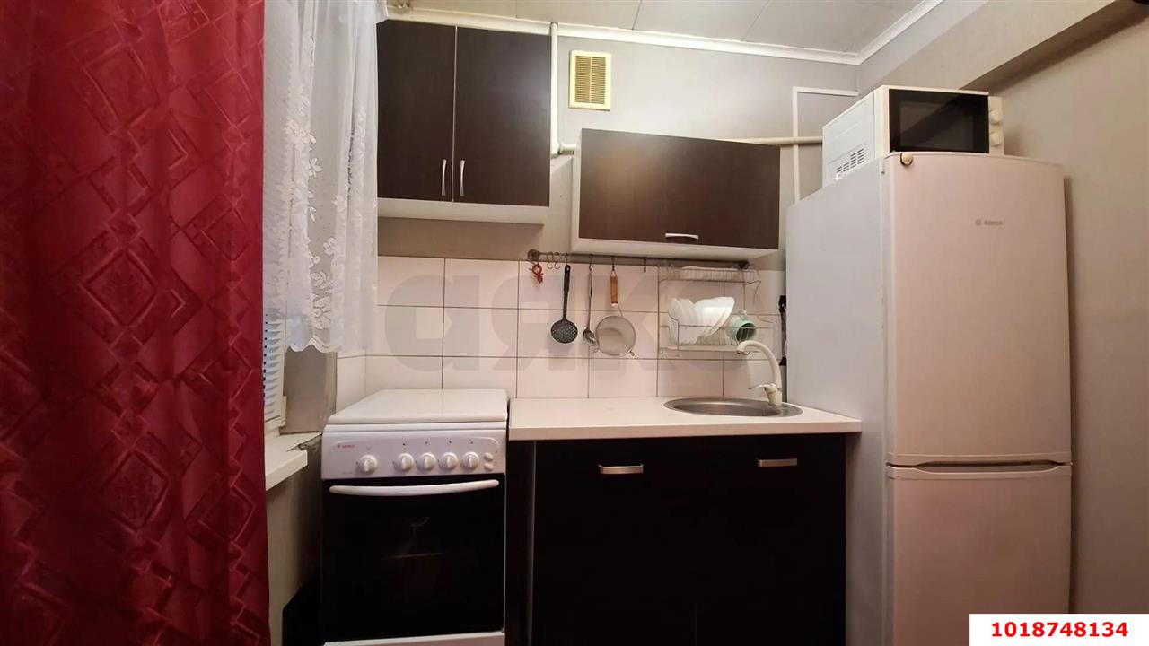 Фото №6: 1-комнатная квартира 30&nbsp;м², 1/5&nbsp;эт. - Краснодар, Центральный внутригородской округ, Черёмушки, мкр. Дубинка, пр-д 2-й  Стасова, 107