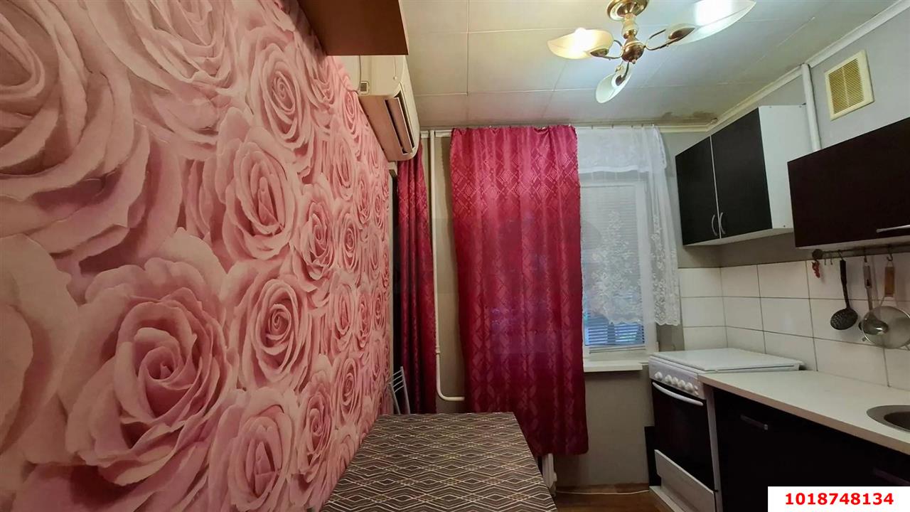 Фото №4: 1-комнатная квартира 30&nbsp;м², 1/5&nbsp;эт. - Краснодар, Центральный внутригородской округ, Черёмушки, мкр. Дубинка, пр-д 2-й  Стасова, 107
