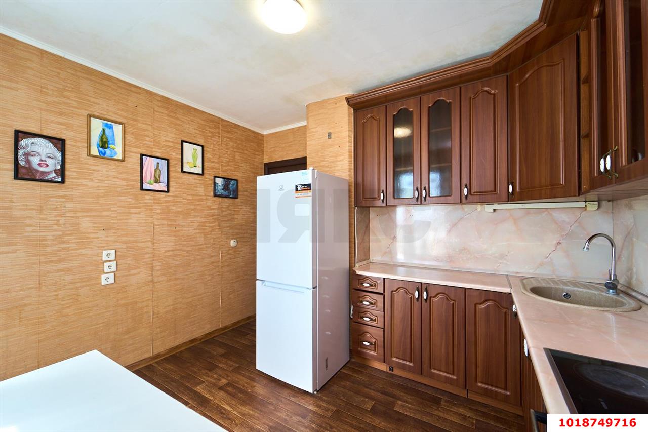 Фото №4: 2-комнатная квартира 63&nbsp;м², 16/16&nbsp;эт. - Краснодар, Прикубанский внутригородской округ, мкр. Завод Измерительных Приборов, ул. имени 40-летия Победы, 33/10