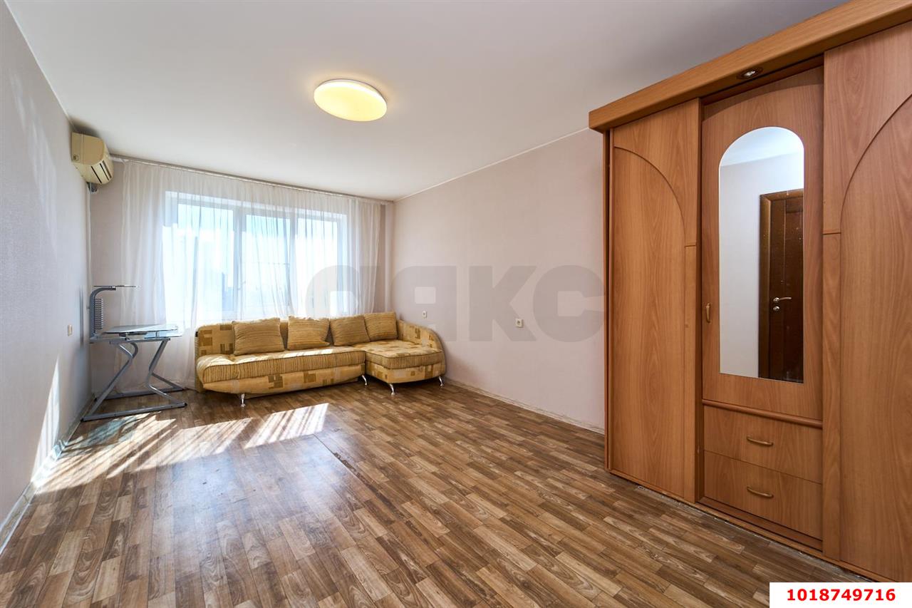 Фото №8: 2-комнатная квартира 63&nbsp;м², 16/16&nbsp;эт. - Краснодар, Прикубанский внутригородской округ, мкр. Завод Измерительных Приборов, ул. имени 40-летия Победы, 33/10