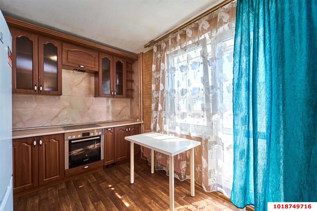 Фото №2: 2-комнатная квартира 63&nbsp;м², 16/16&nbsp;эт. - Краснодар, Прикубанский внутригородской округ, мкр. Завод Измерительных Приборов, ул. имени 40-летия Победы, 33/10